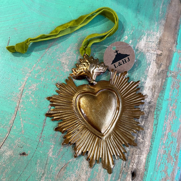 Small Rays Sacred Heart Metal Ornament