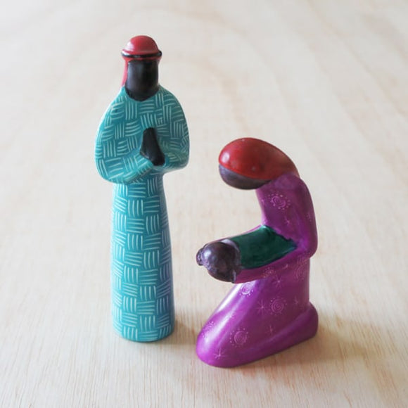 Colorful Kneeling Mary Nativity